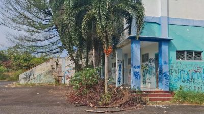 Gedung Olahraga (GOR) Mewah Porprov 2015 Kini Jadi Sarang Pencuri dan Tempat Mesum!