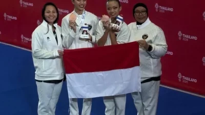 Renang Artistik Indonesia